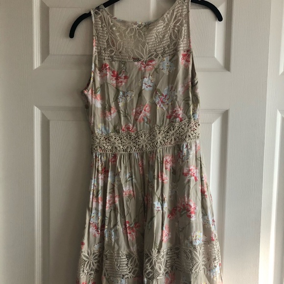 Sweet, Soft, Swing Dress - Picture 3 of 4